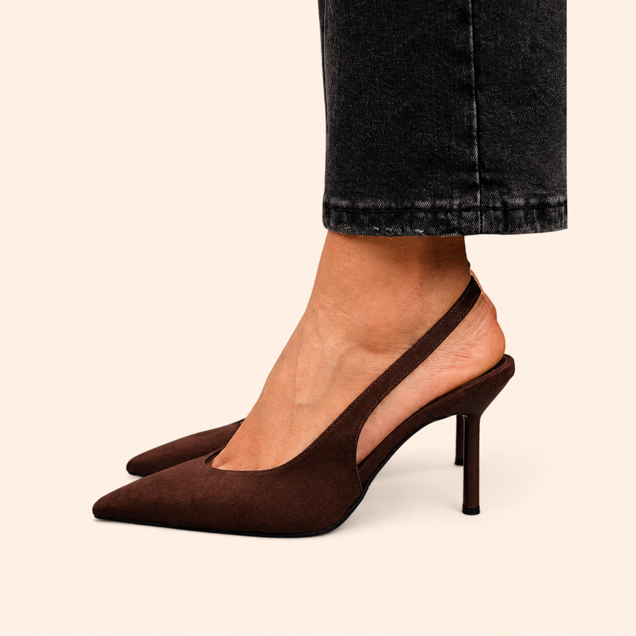 Brown / 2