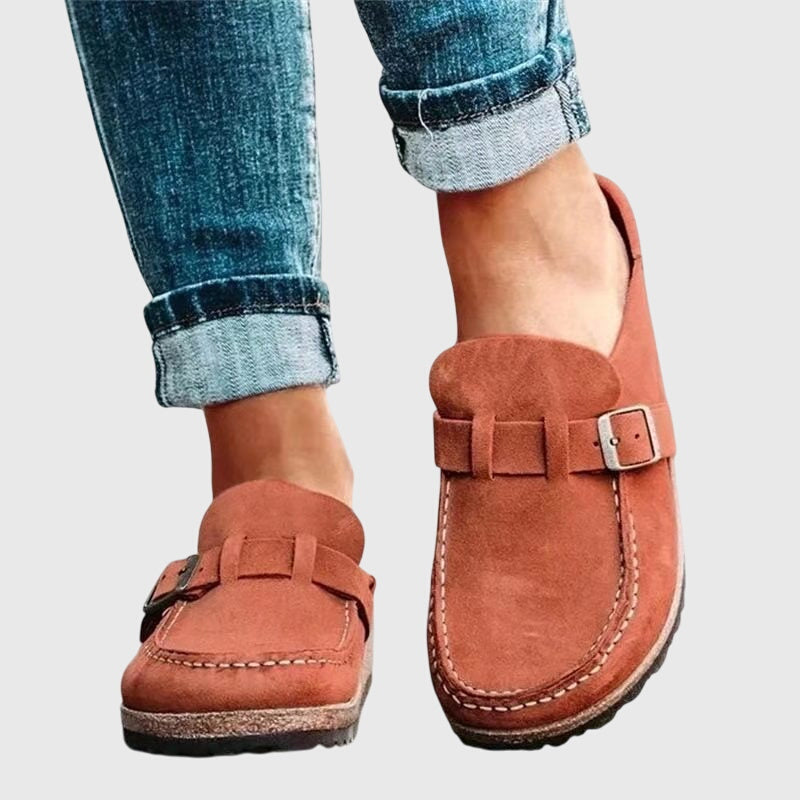 Orange / 11 US | 42 EU